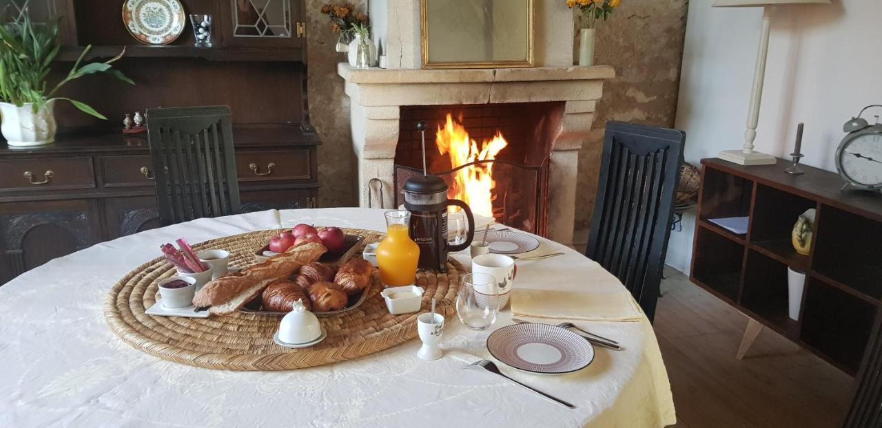 Maison Chaleureuse Et Familiale. Nalliers  Exteriér fotografie